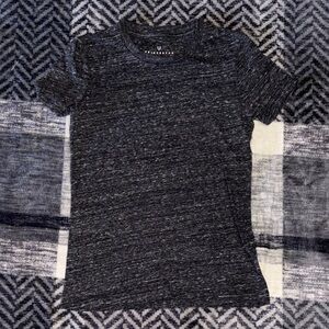 Prince & Fox Heathered Black Short Sleeve Tee